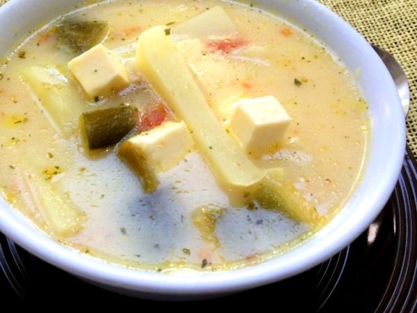 Caldo de queso